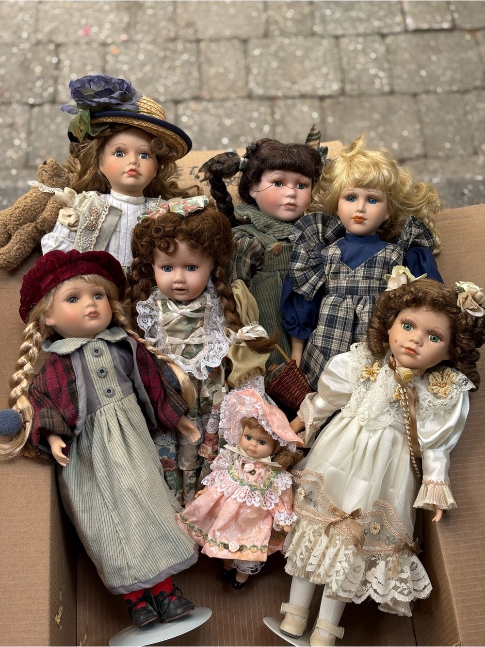 Vintage 2000s Porcelain Doll Collection Lot Set of 7 (Includes 1 Full Porcelain)